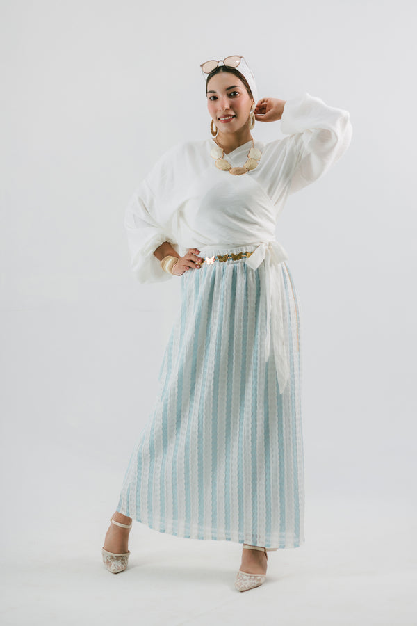Crochet and linen set